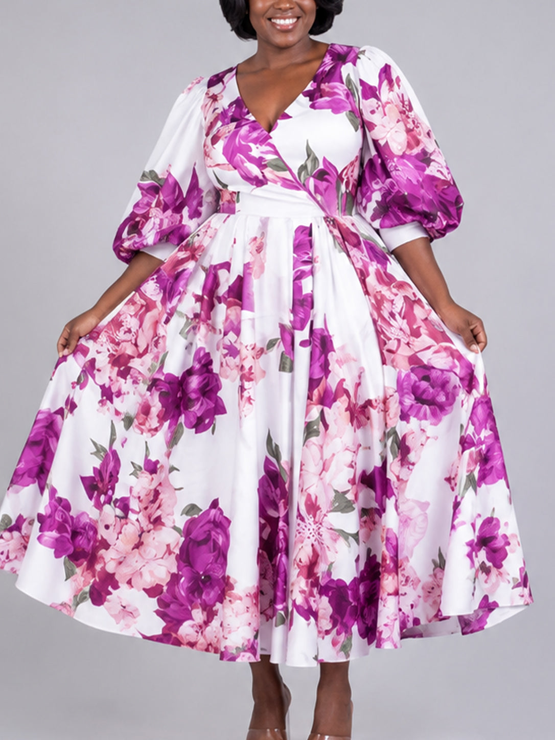 Robe blanche violet