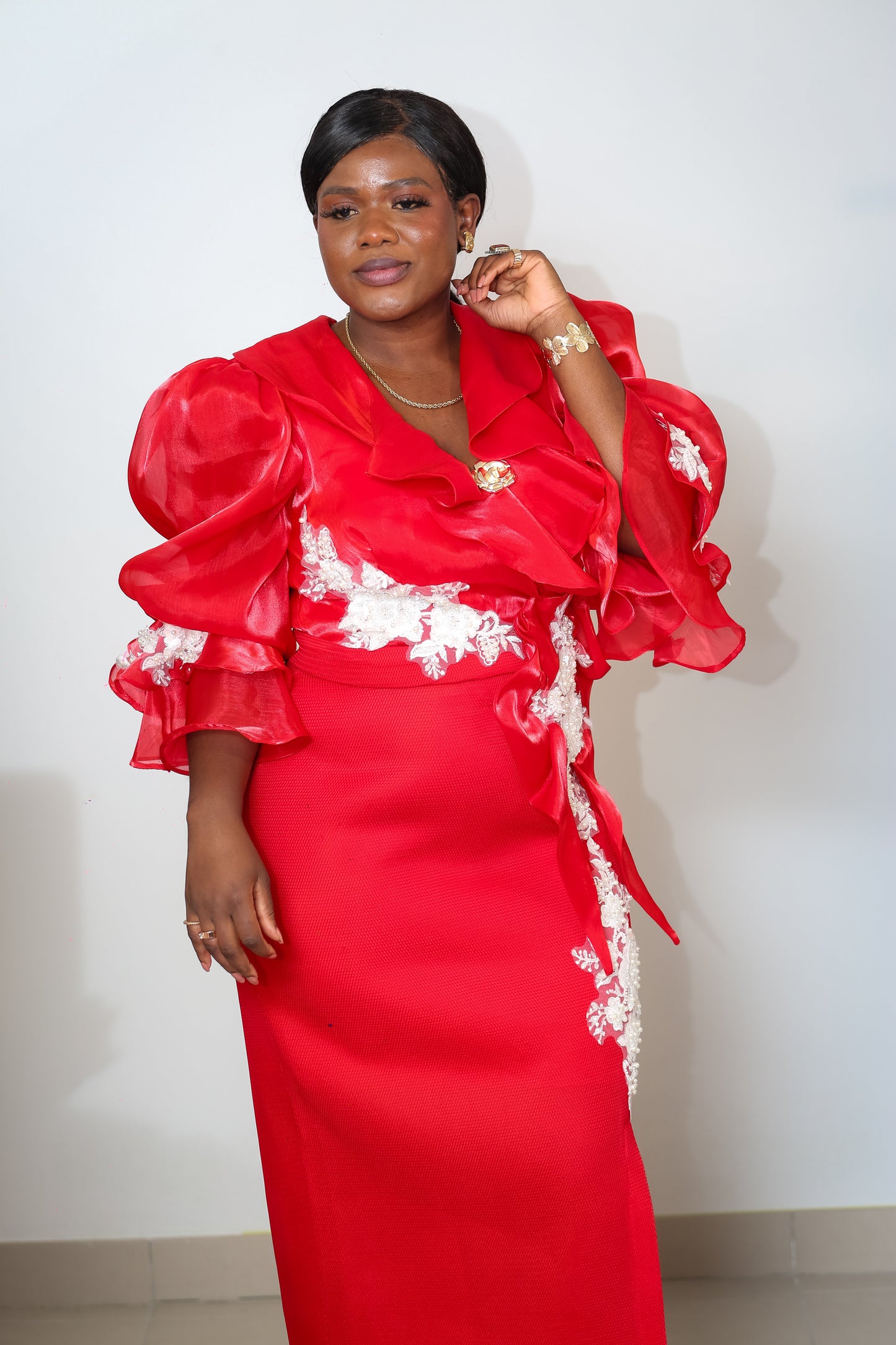 Robe rouge blanche